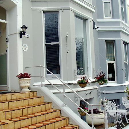 Bed and Breakfast Mayflower à Plymouth Extérieur photo